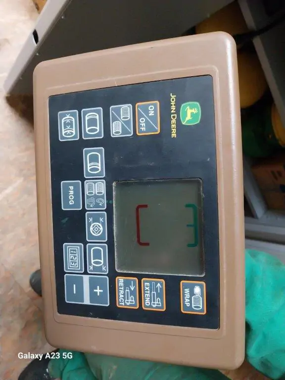 Image JOHN DEERE V451G PACK