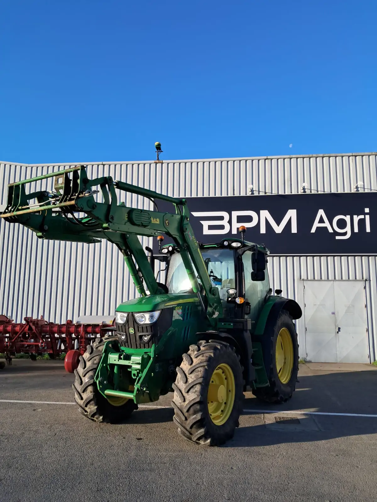 Image JOHN DEERE 6110R