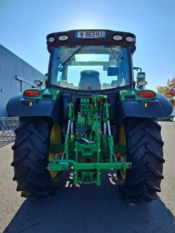 Image JOHN DEERE 6110R