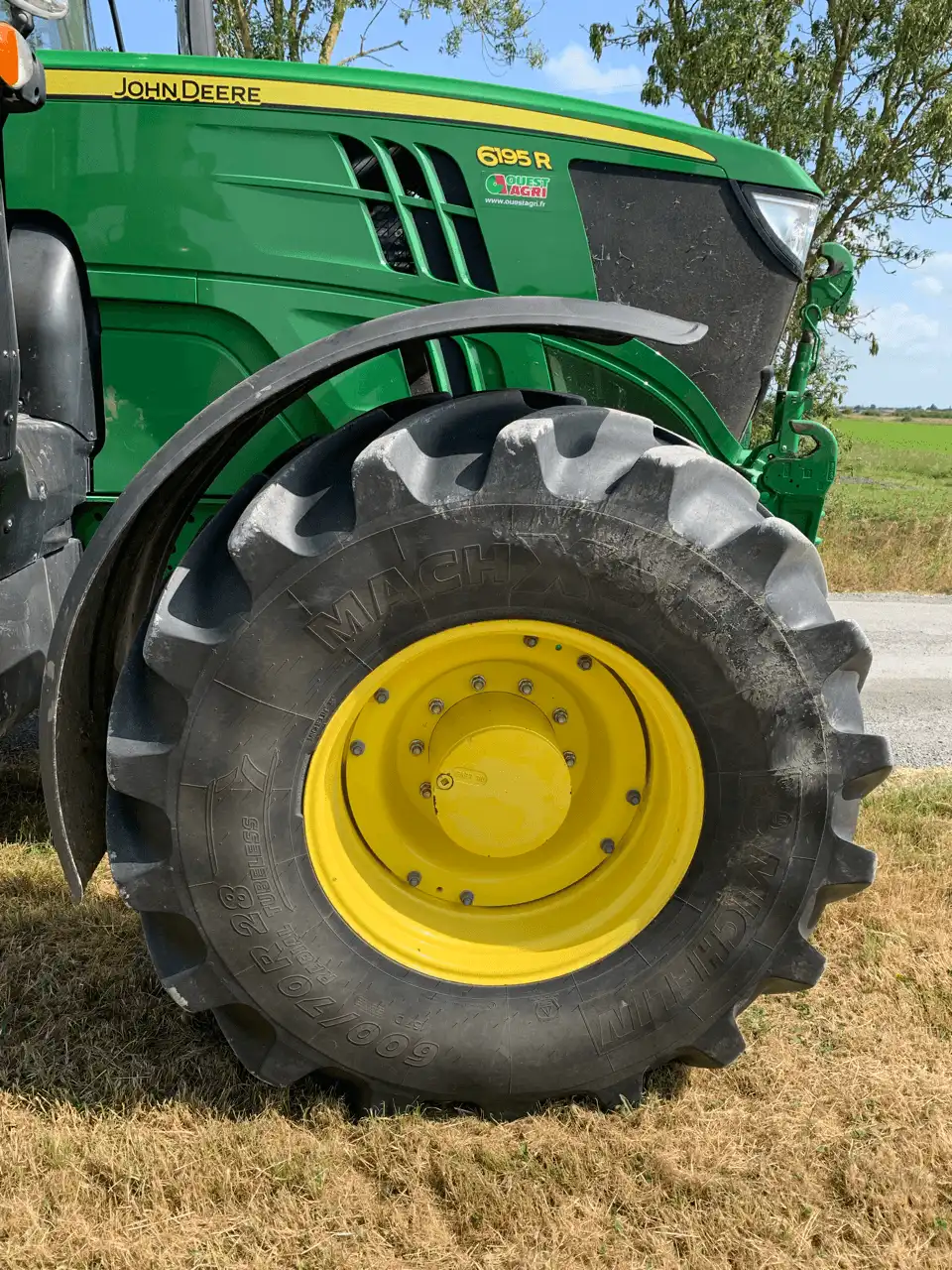 Image JOHN DEERE 6195R