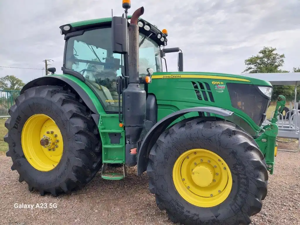 Image JOHN DEERE 6195R