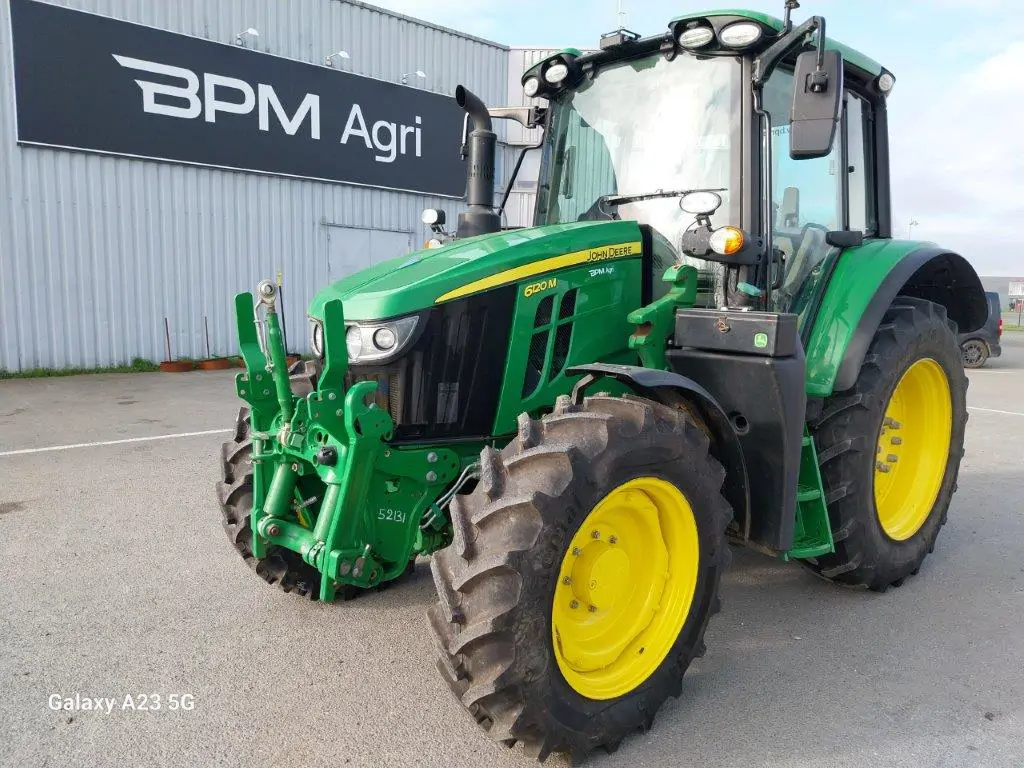 Photo JOHN DEERE 6120M PG+ 3A 3000H PTF ECHU