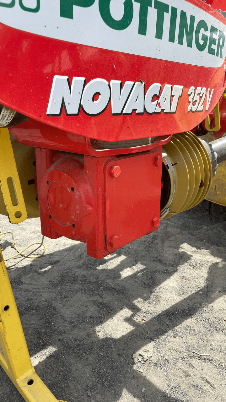 Image POTTINGER NOVACAT 352V