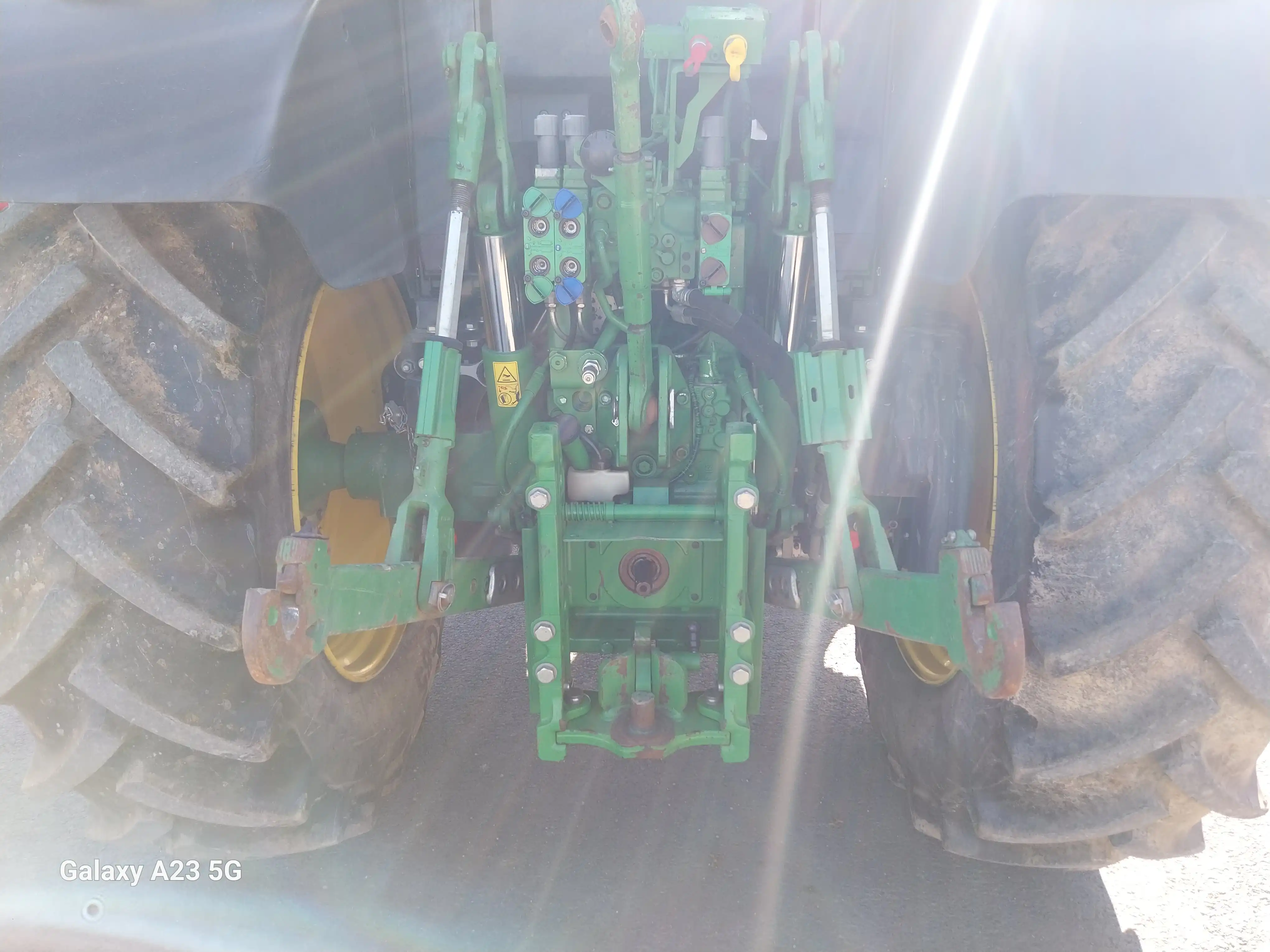 Image JOHN DEERE 6110M