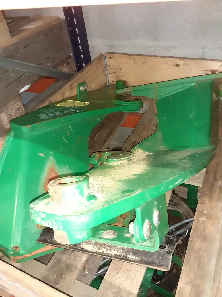 Photo JOHN DEERE BATI