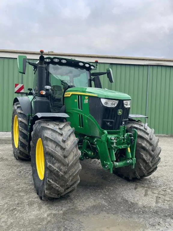 Image JOHN DEERE 6R250