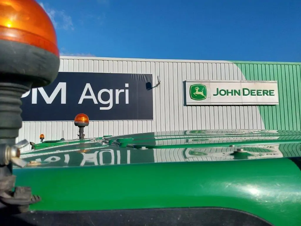 Image JOHN DEERE 7215R 7610RW