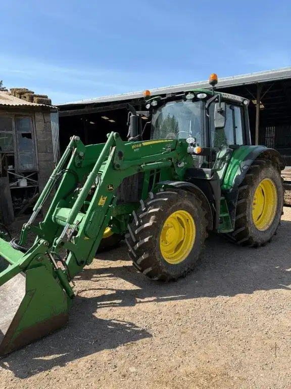 Photo JOHN DEERE 6120M PG+/CE-I 3ANS 2249H-AT