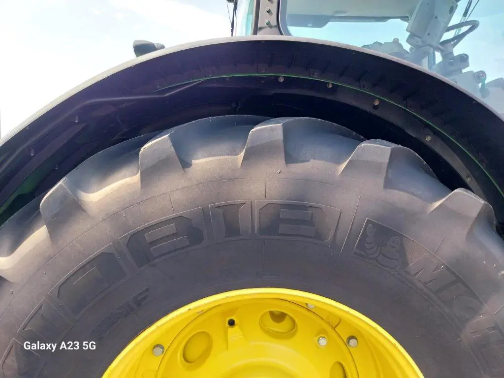 Image JOHN DEERE 8345R