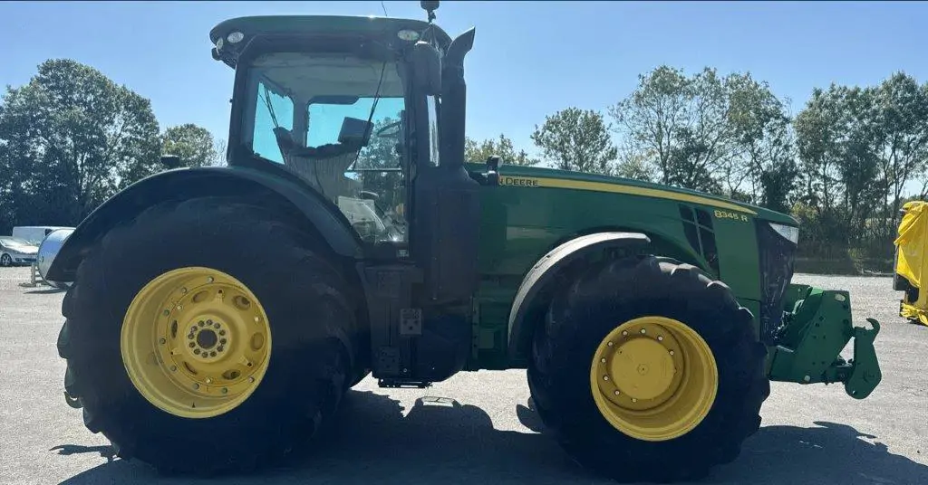 Image JOHN DEERE 8345R