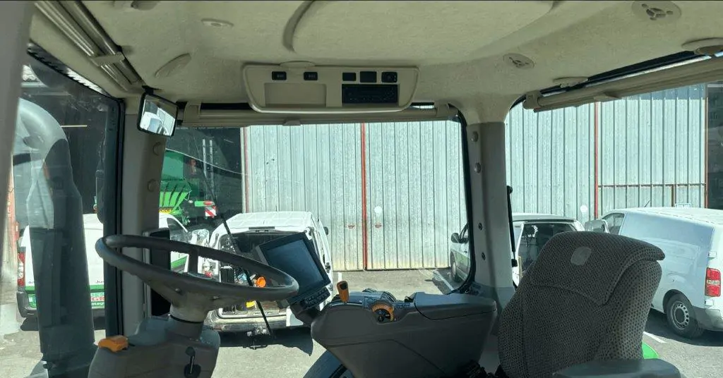 Image JOHN DEERE 8345R