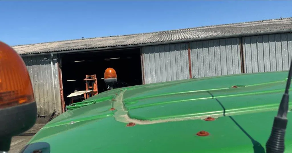 Image JOHN DEERE 8345R