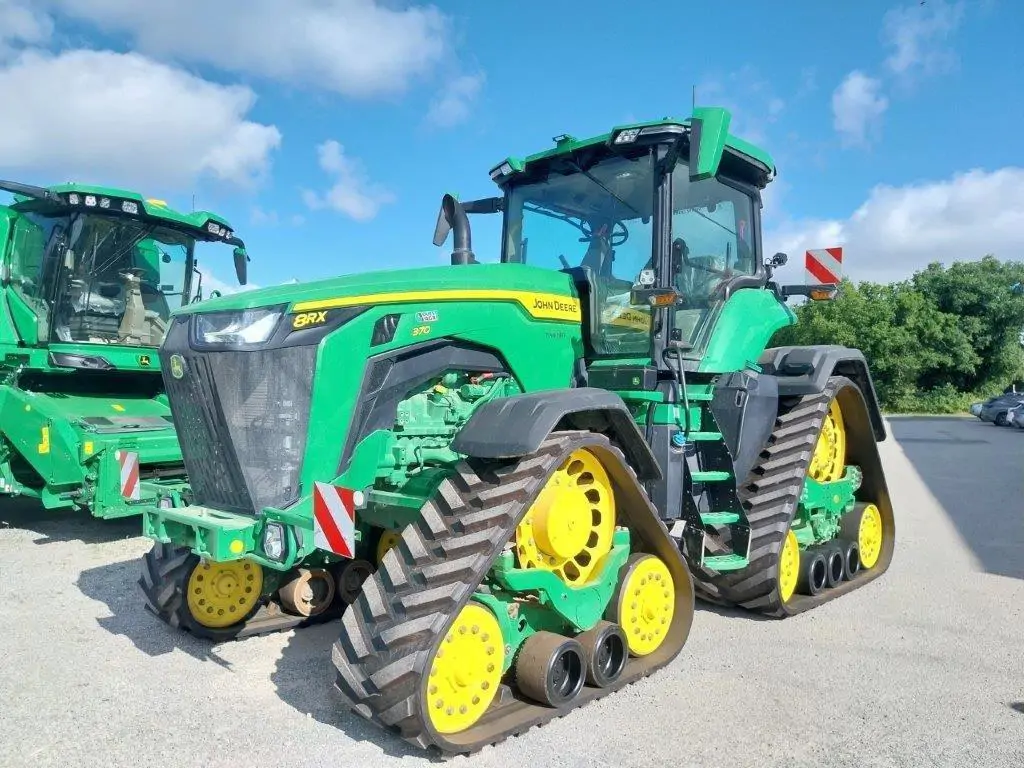 Photo JOHN DEERE 8RX370 PG+ 2+3A-3750 H PTF