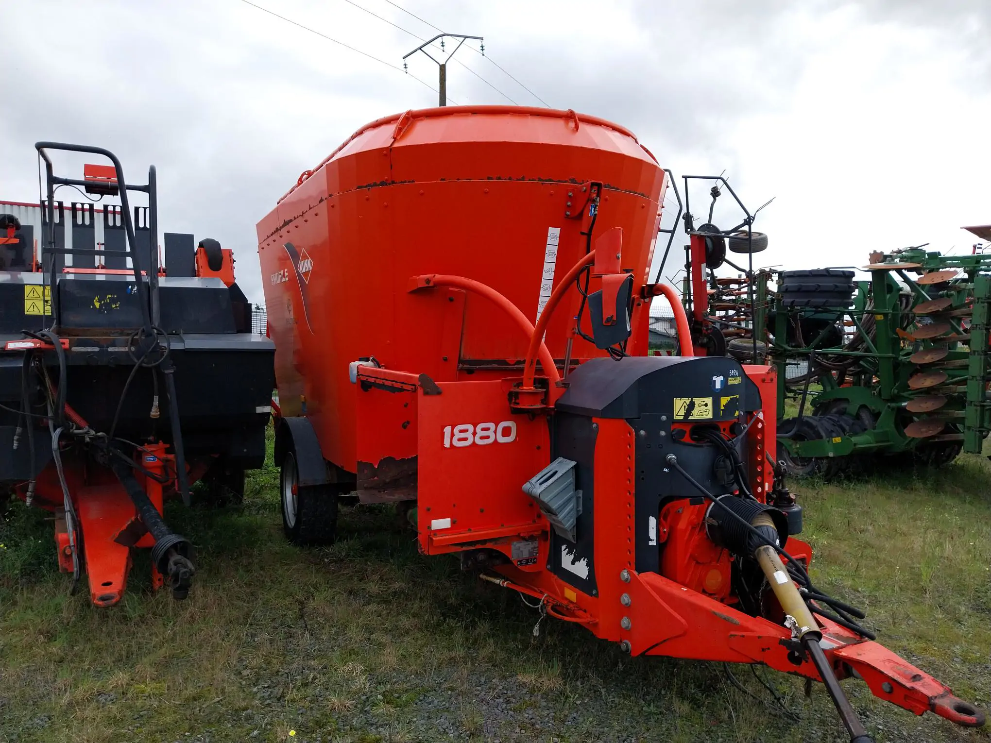 Image KUHN MELANGEUSE PROFILE 1880