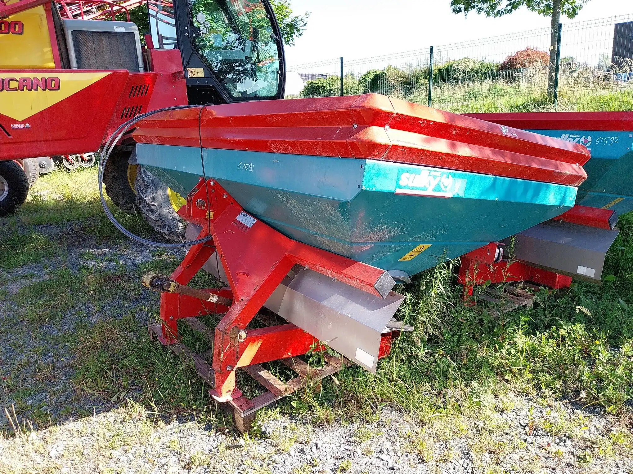 Photo SULKY DISTRIBUTEUR ENGRAIS SULKY DPX