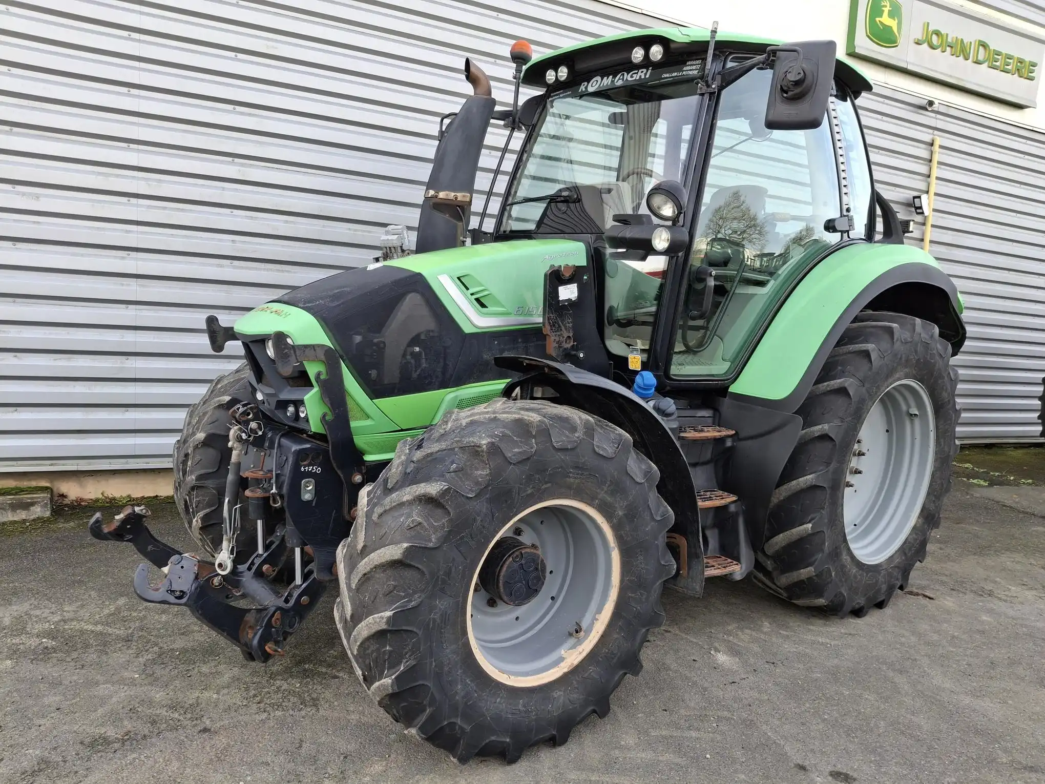 Image DEUTZ TRACTEUR DEUTZ AGROTRON 6150