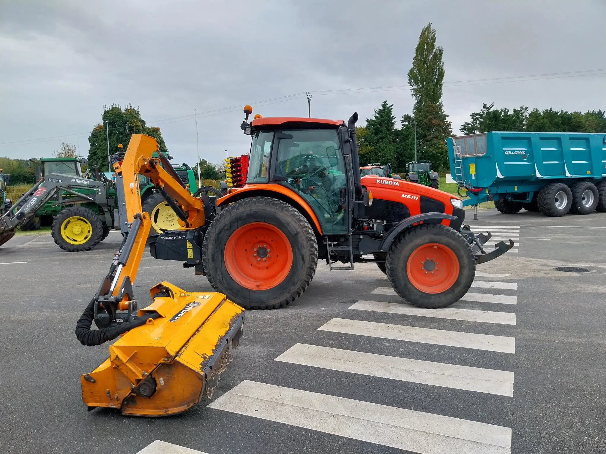 Image KUBOTA TRACTEUR KUBOTA M5111 DTHQ