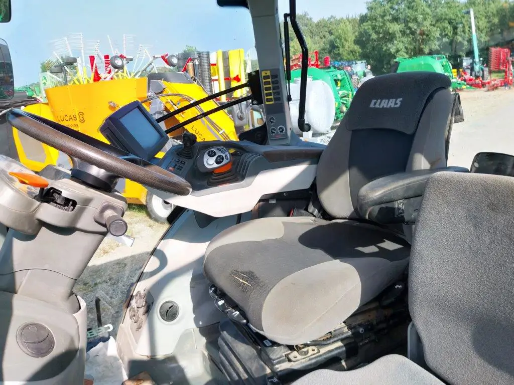 Image CLAAS TRACTEUR CLAAS AXION