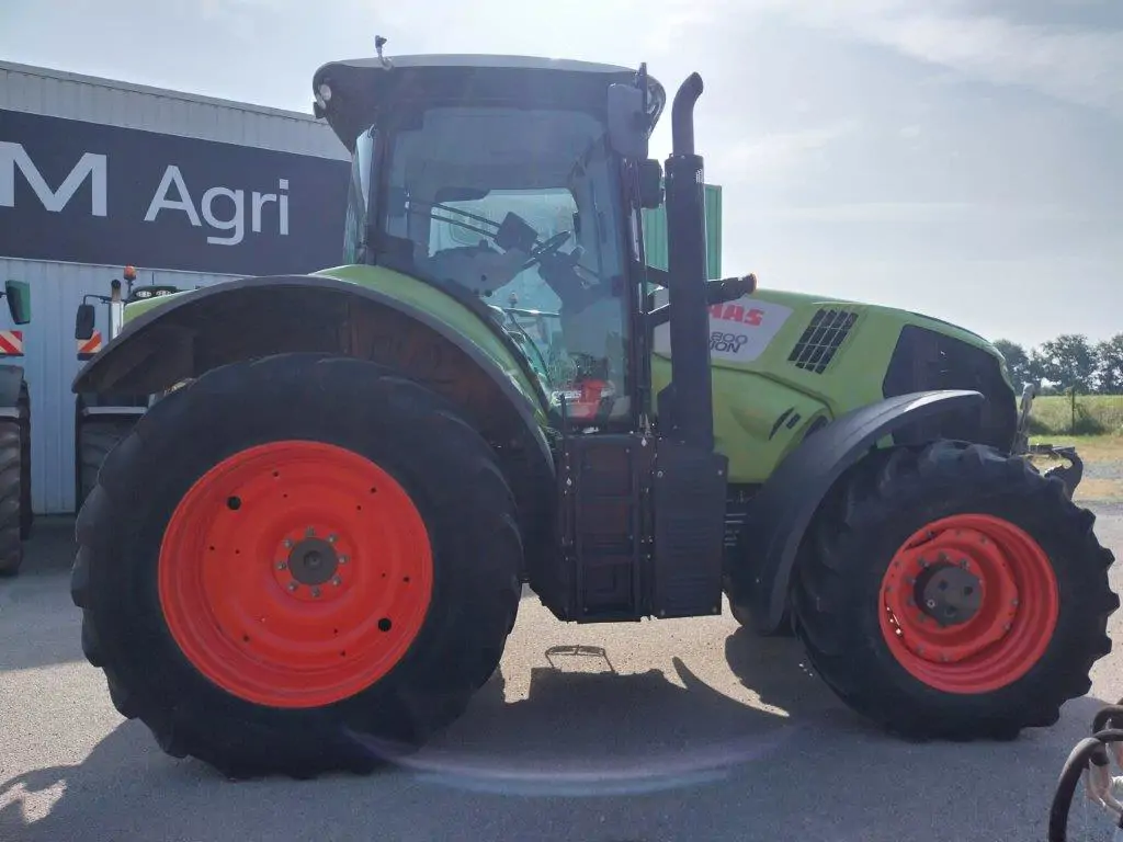 Image CLAAS TRACTEUR CLAAS AXION