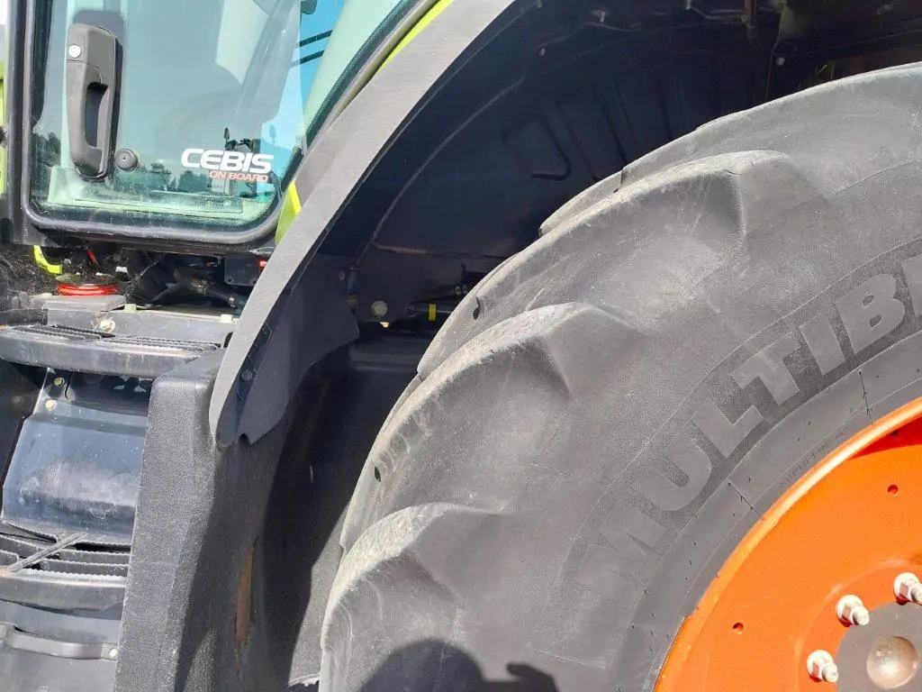 Image CLAAS TRACTEUR CLAAS AXION