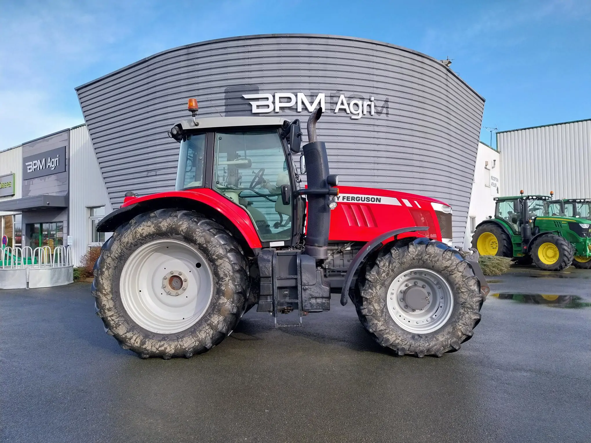 Image MASSEY FERGUSON TRACTEUR MF 7620