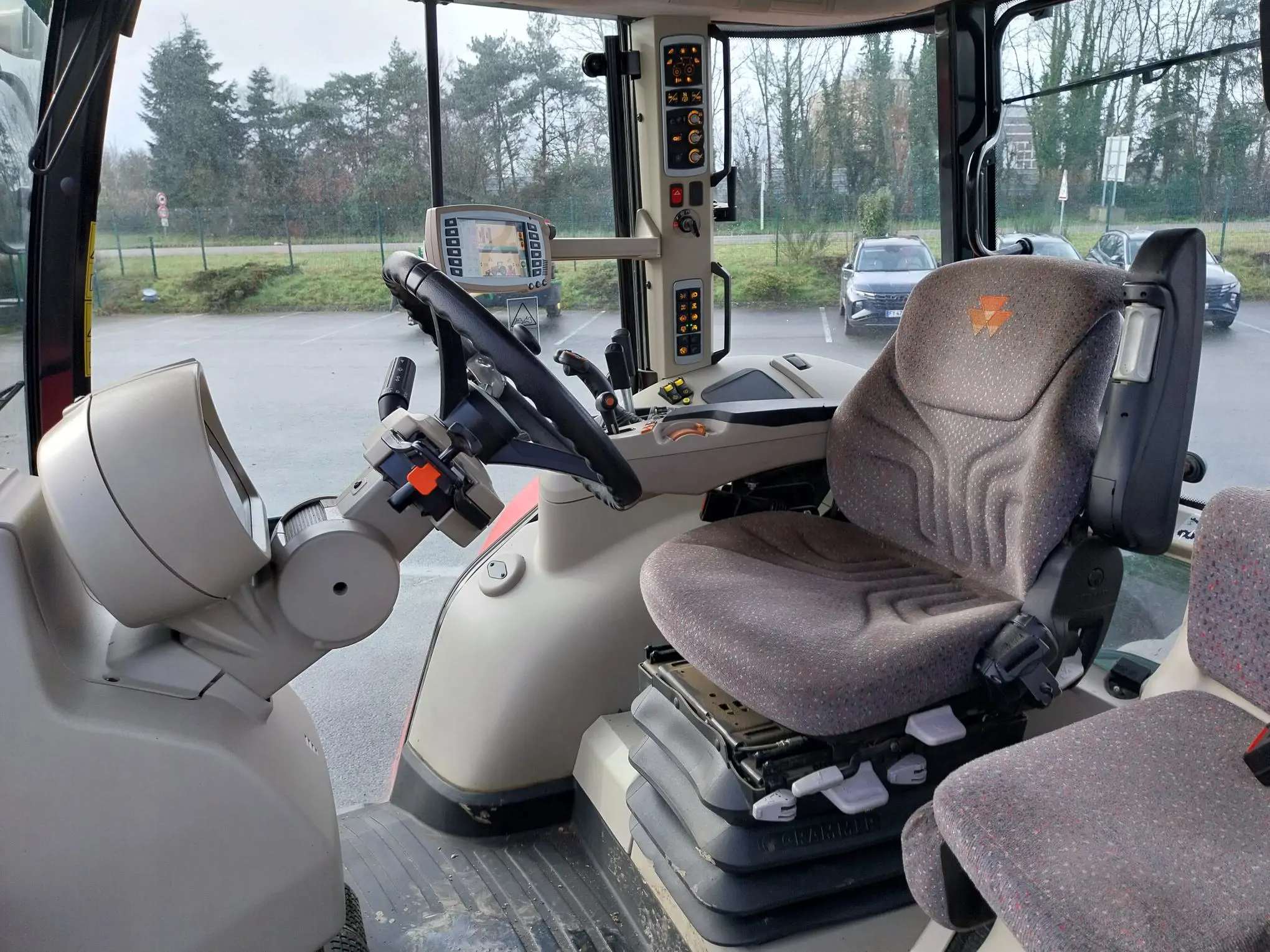 Image MASSEY FERGUSON TRACTEUR MF 7620