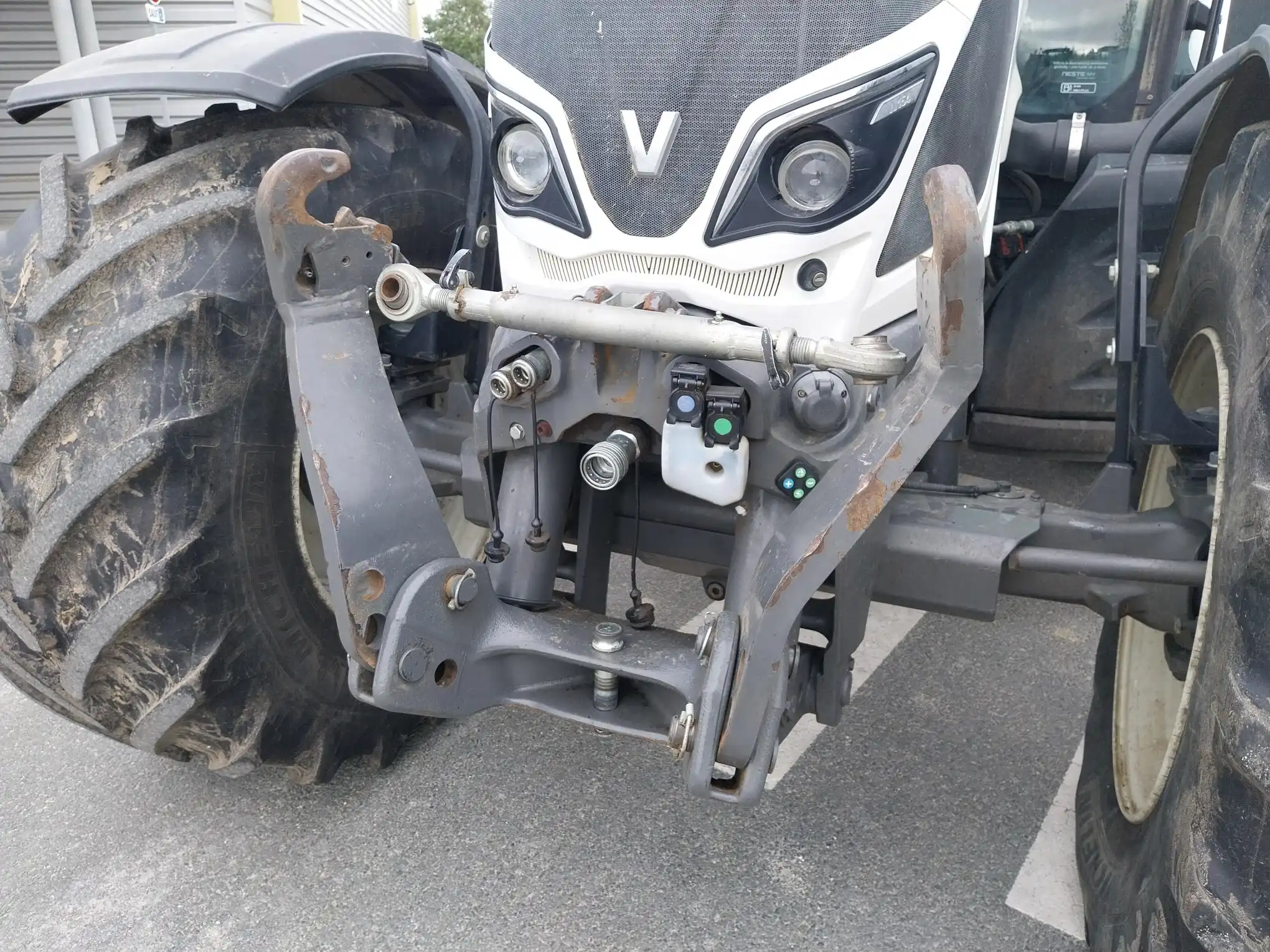 Image VALTRA VALMET TRACTEUR VALTRA SERIE N