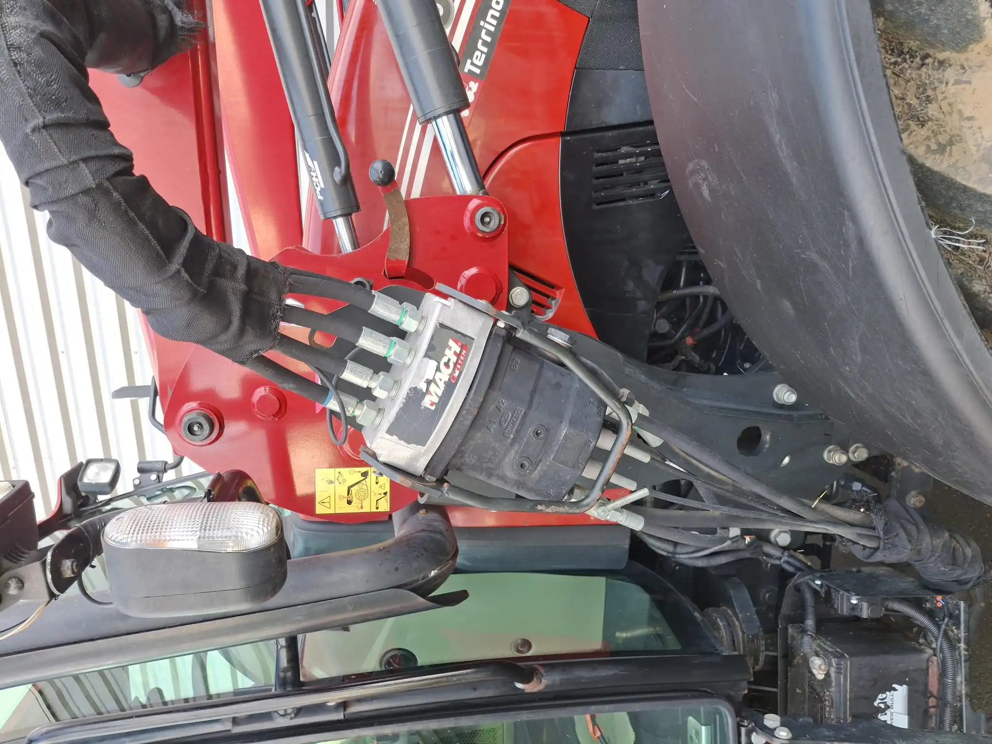 Image CASE TRACTEUR CASE FARMALL 85C