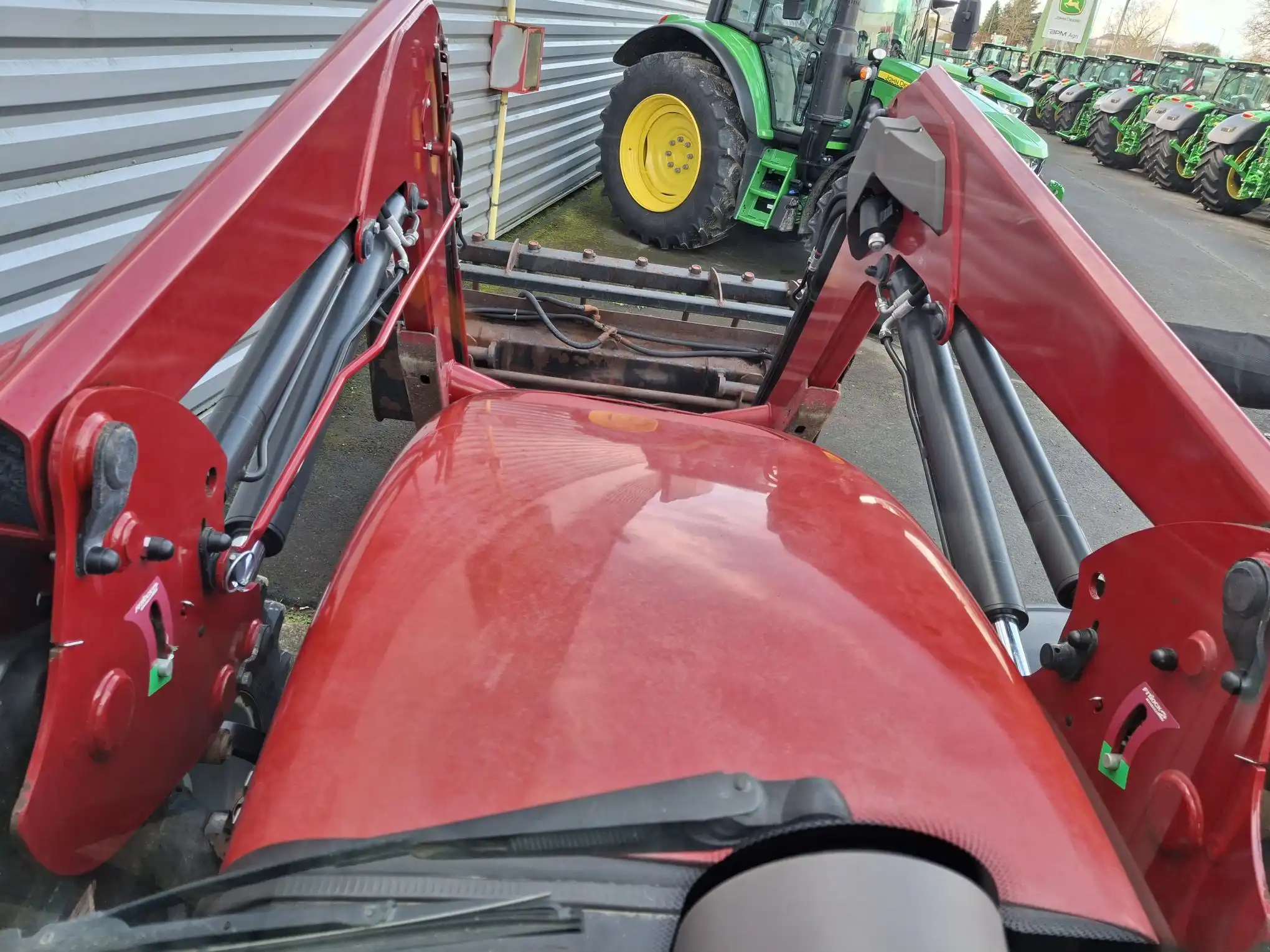 Image CASE TRACTEUR CASE FARMALL 85C