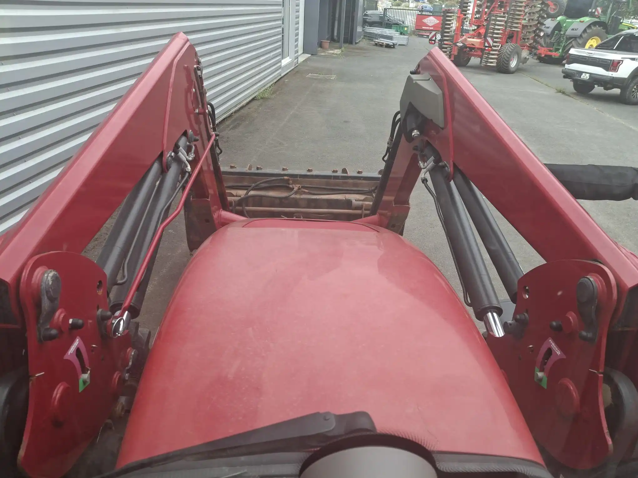 Image CASE TRACTEUR CASE FARMALL 85C