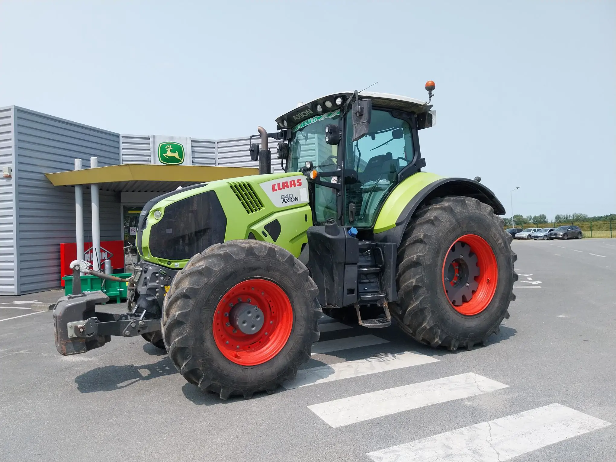 Photo CLAAS TRACTEUR CLAAS AXION 840