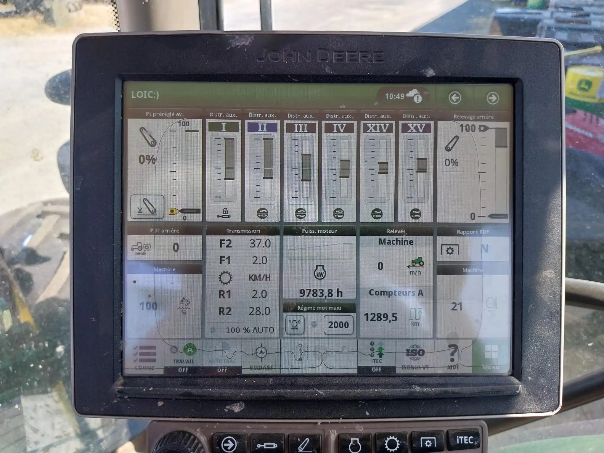 Image JOHN DEERE 6110R