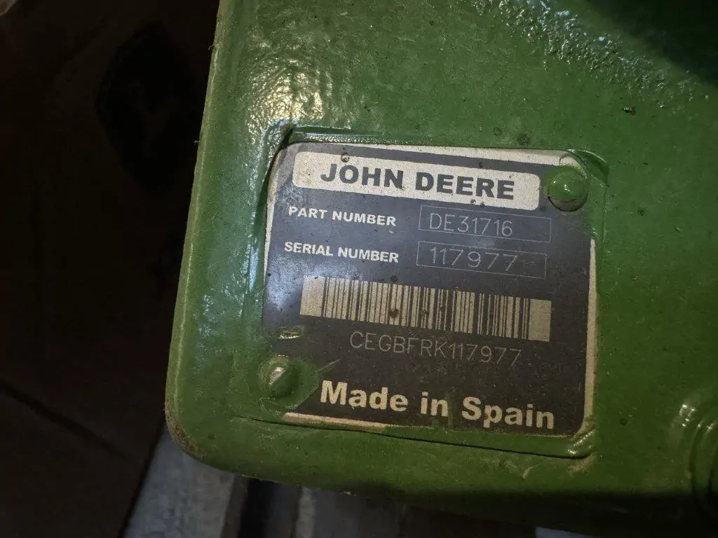 Image JOHN DEERE PRISE DE FORCE AVANT