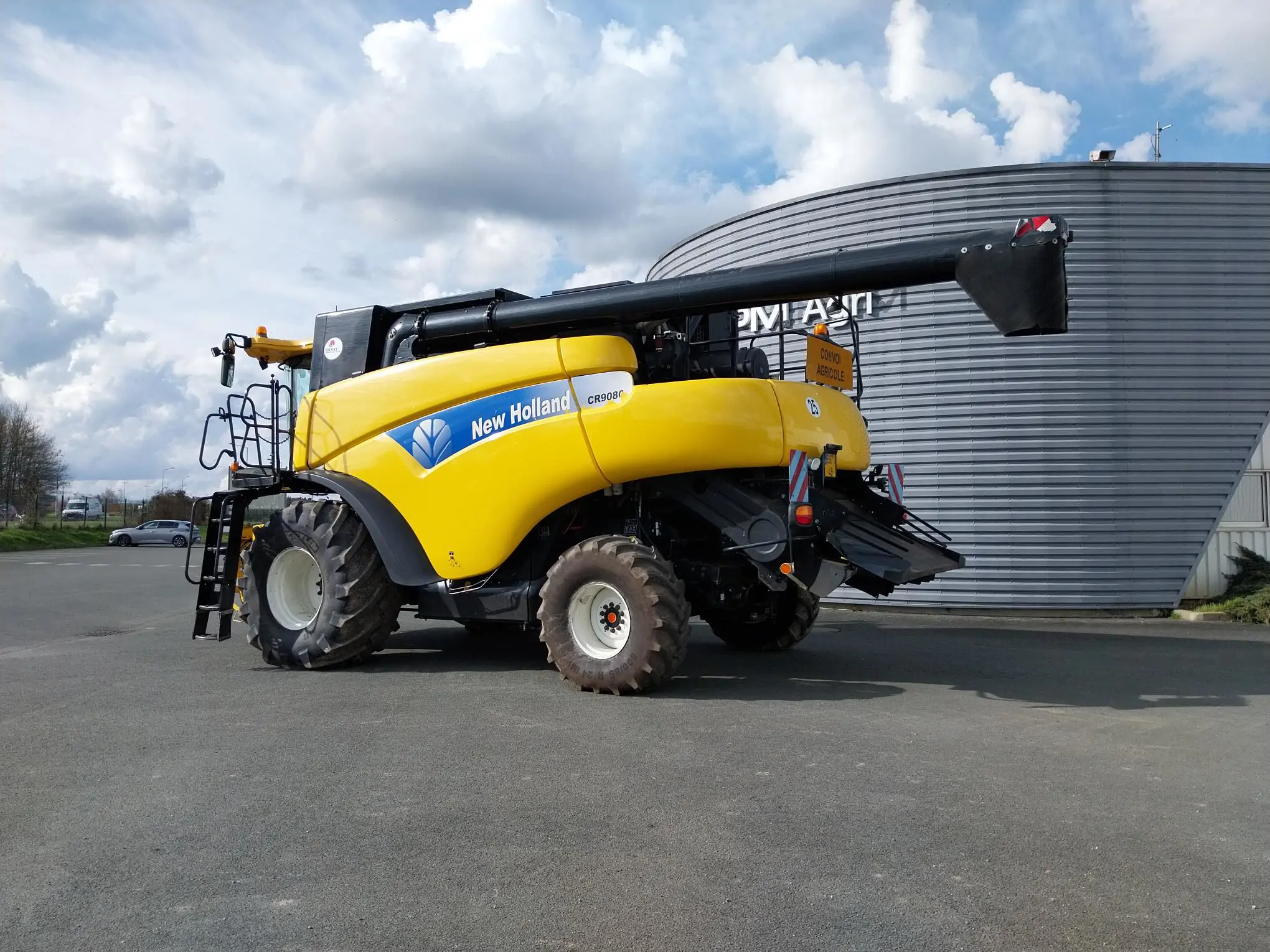 Image NEW HOLLAND CR 9080