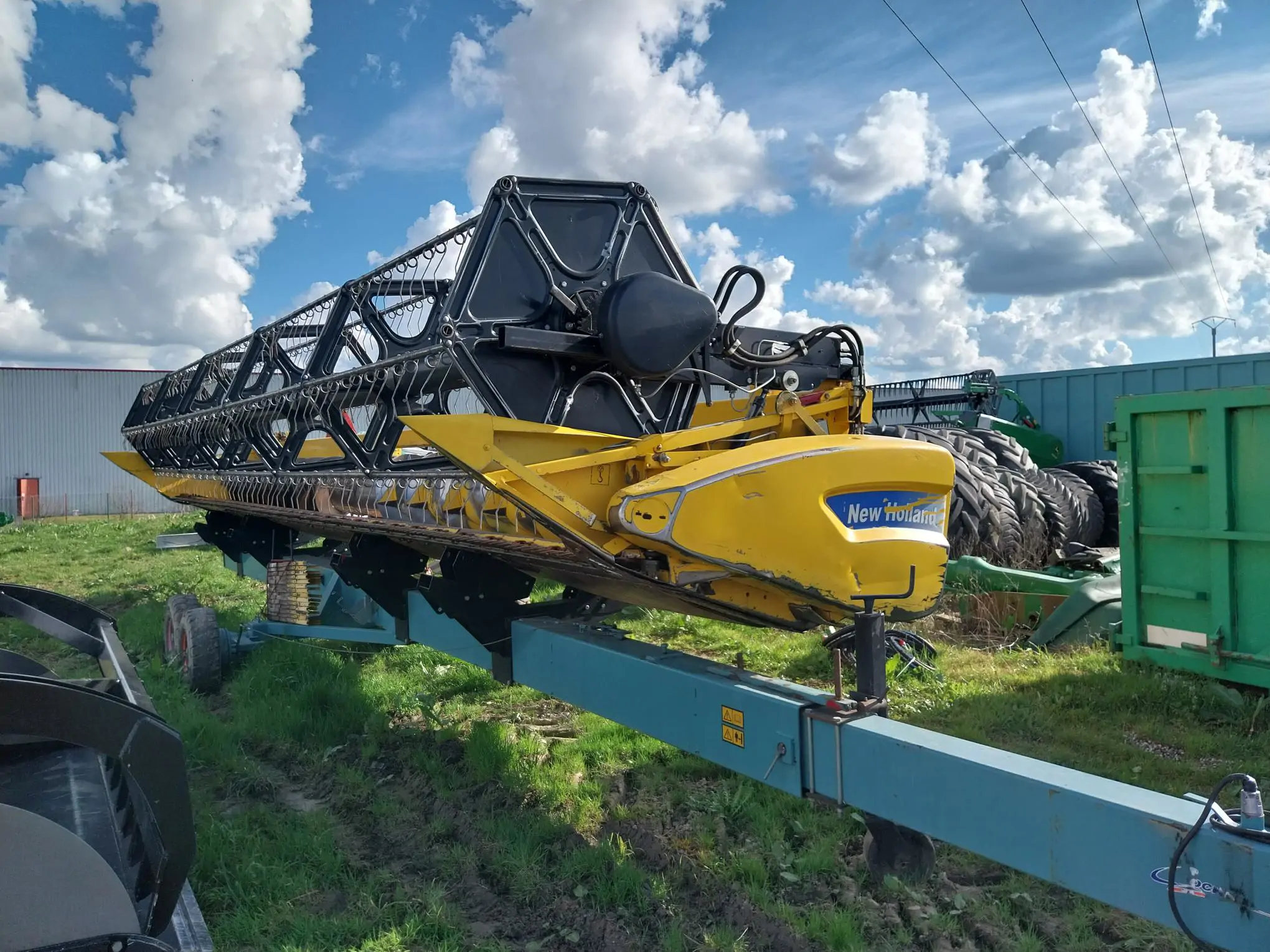 Image NEW HOLLAND CR 9080