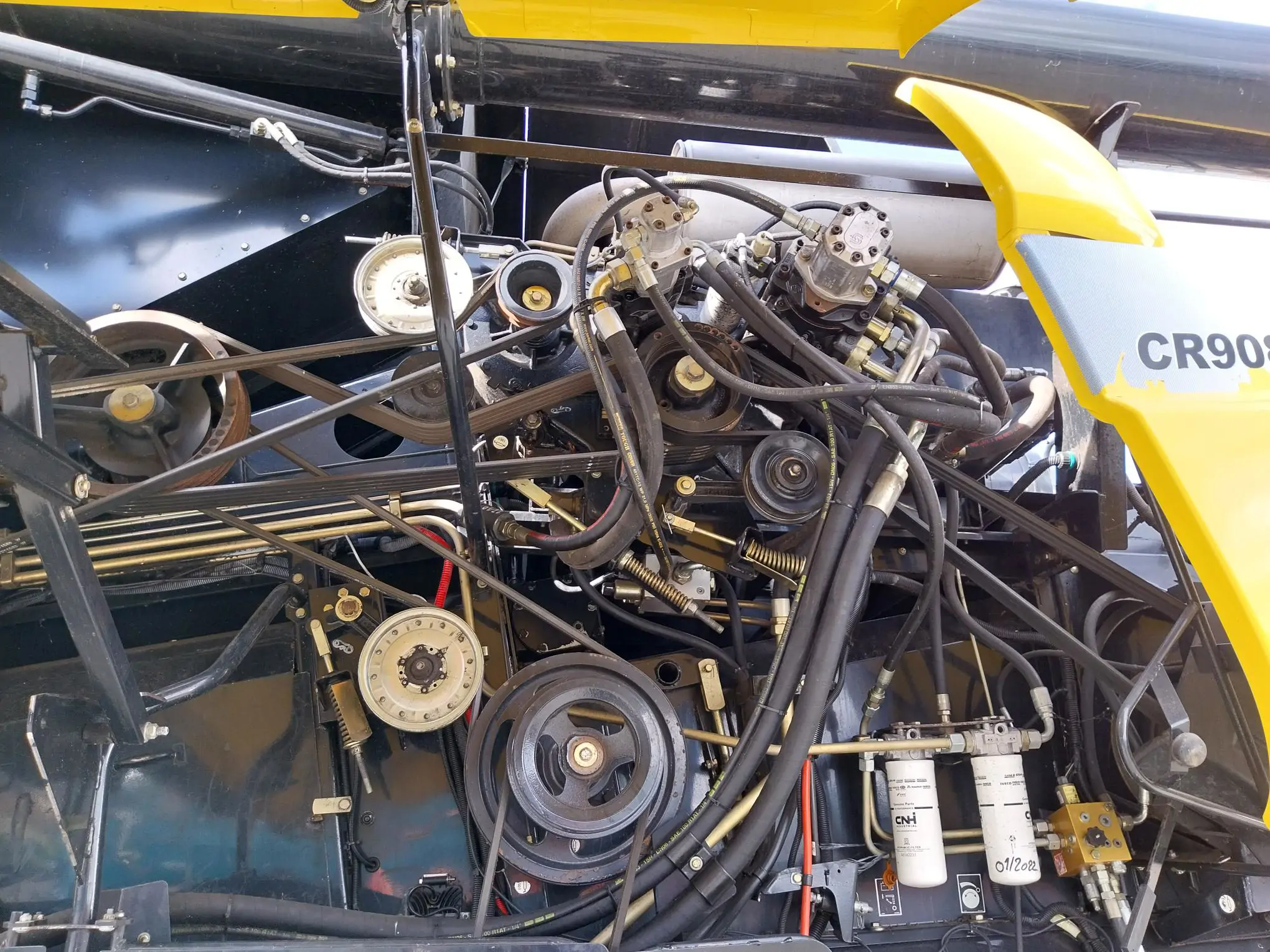 Image NEW HOLLAND CR 9080