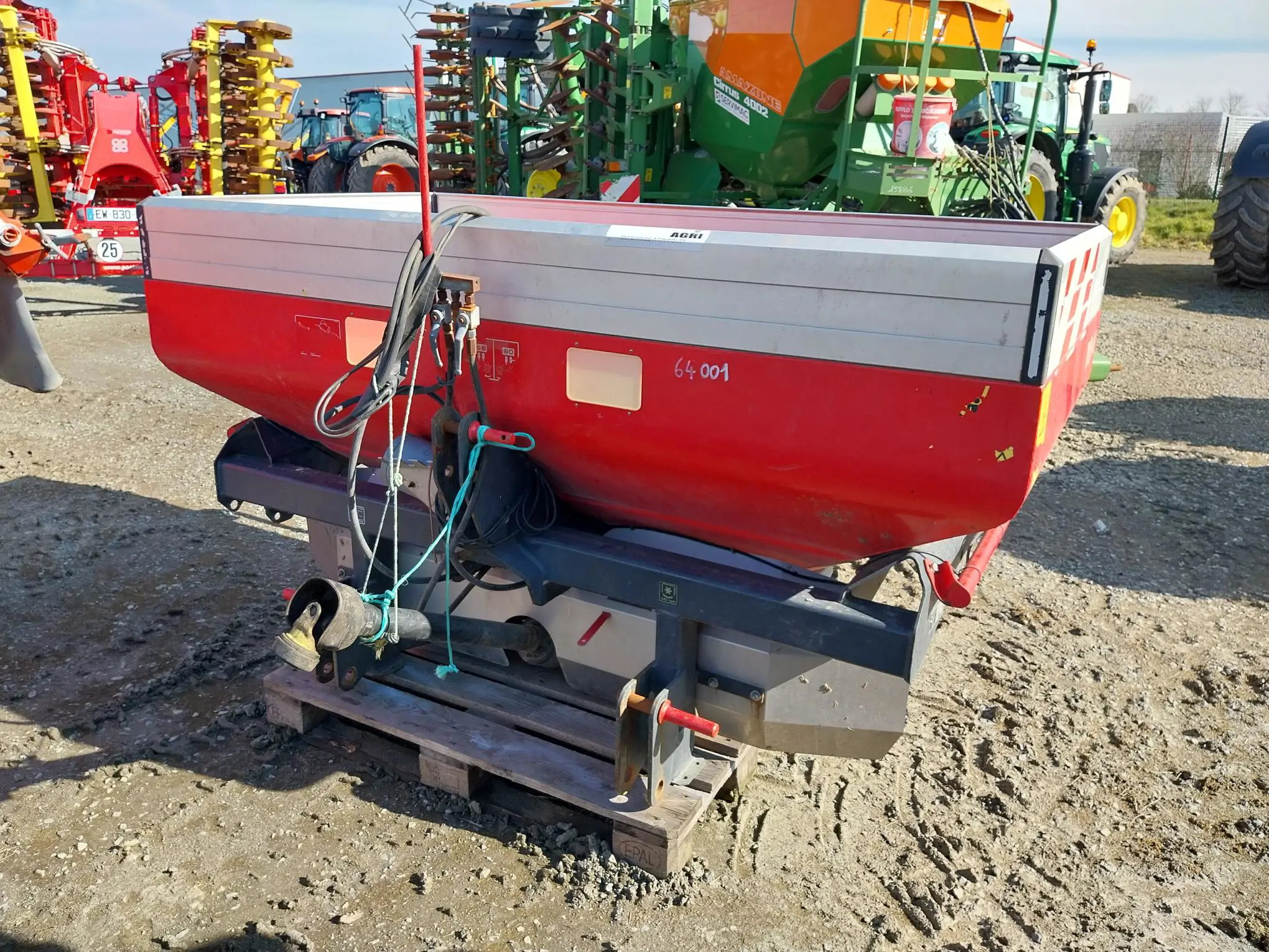 Image VICON EPANDEUR ENGRAIS RO-M