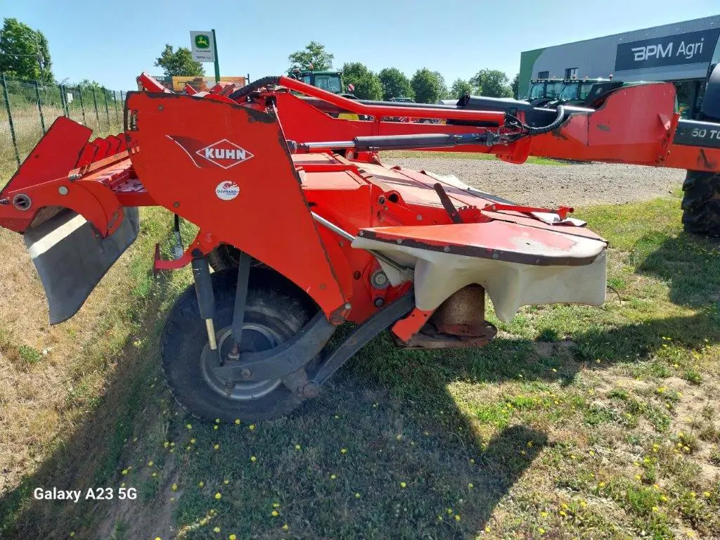 Image KUHN FAUCHEUSE FC 3160 TCD