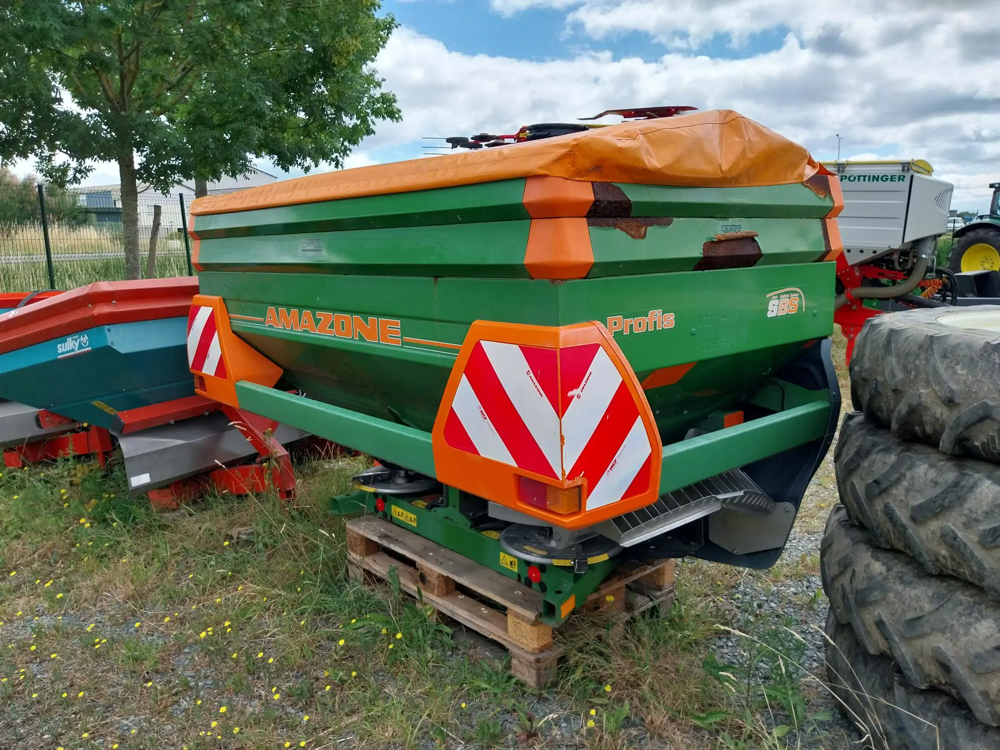 Image AMAZONE EPANDEUR ENGRAIS ZAMBIE PROFIS