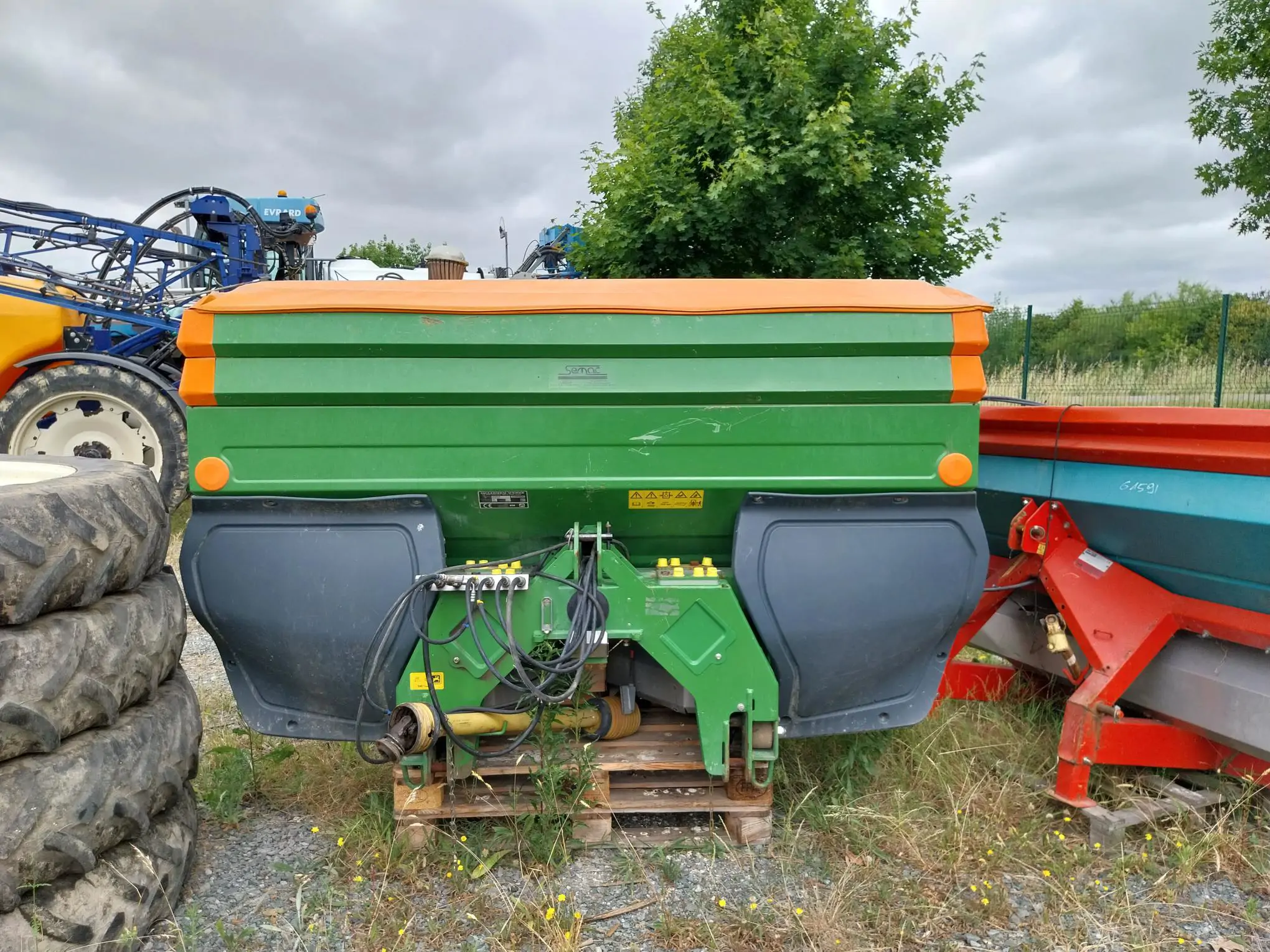 Image AMAZONE EPANDEUR ENGRAIS ZAMBIE PROFIS