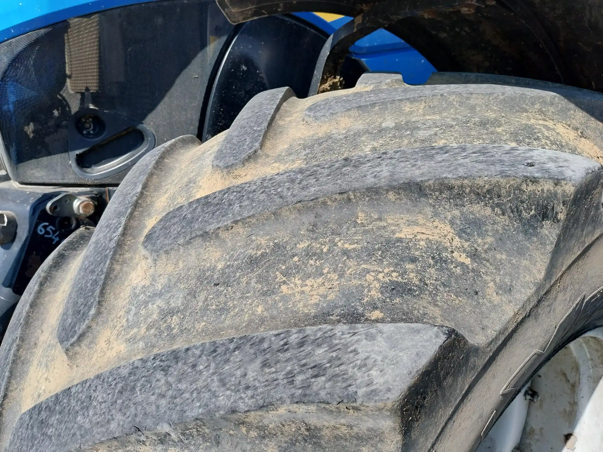 Image NEW HOLLAND TRACTEUR NEW HOLLAND T7 230