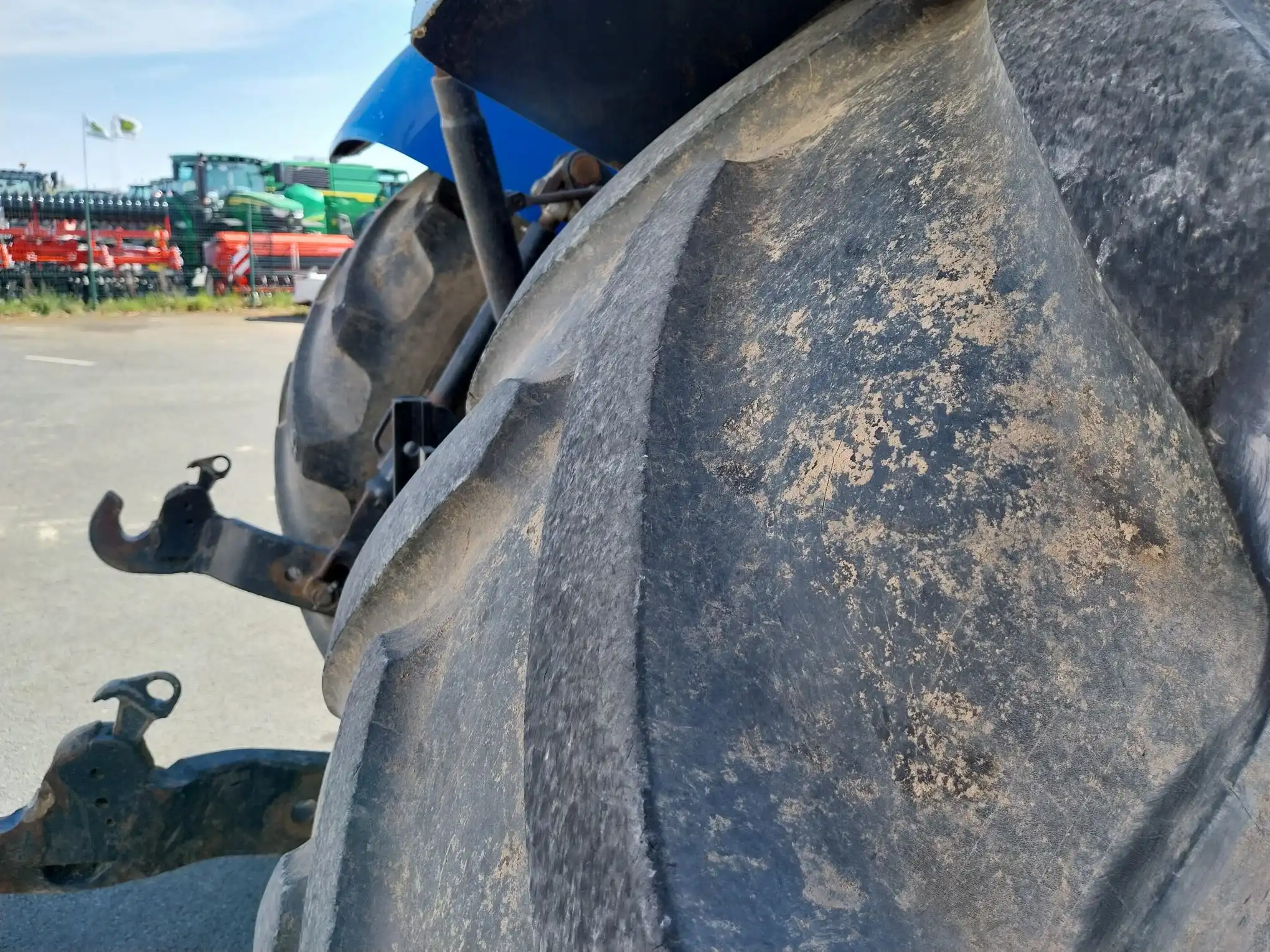 Image NEW HOLLAND TRACTEUR NEW HOLLAND T7 230