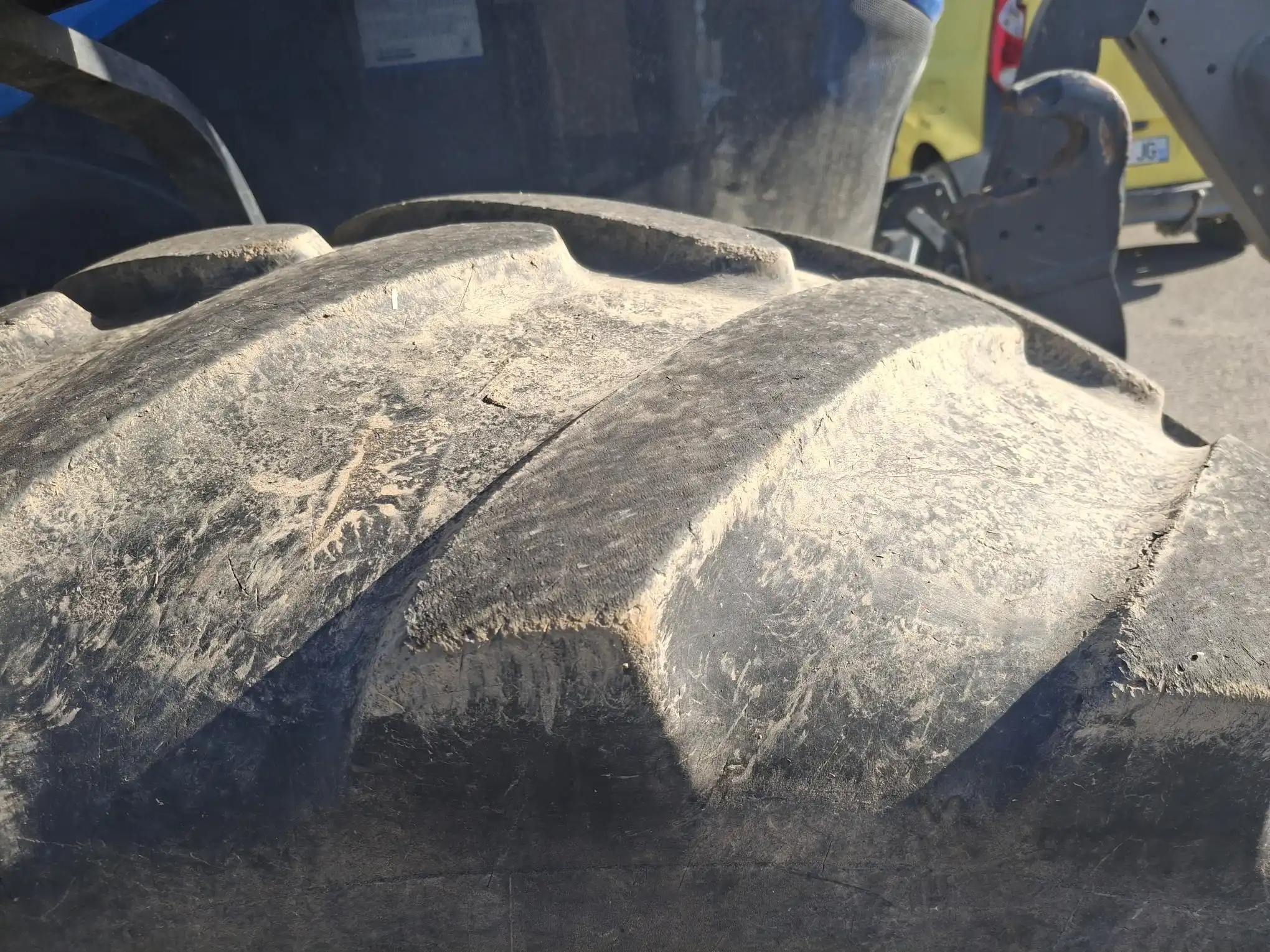 Image NEW HOLLAND TRACTEUR NH T7 190