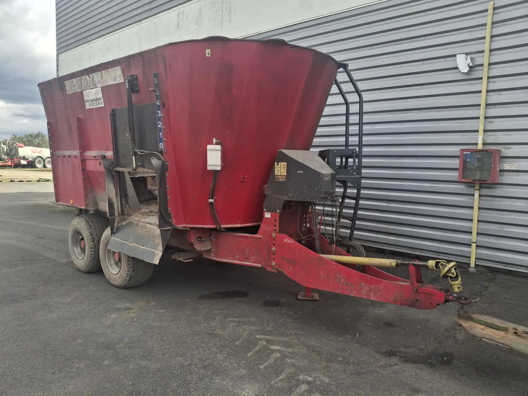 Photo AUTRE MARQUE MELANGEUSE JF FEEDER VM 120