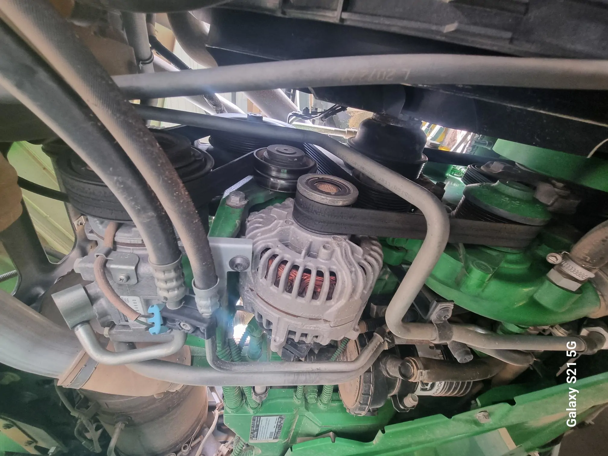 Image JOHN DEERE 6195R