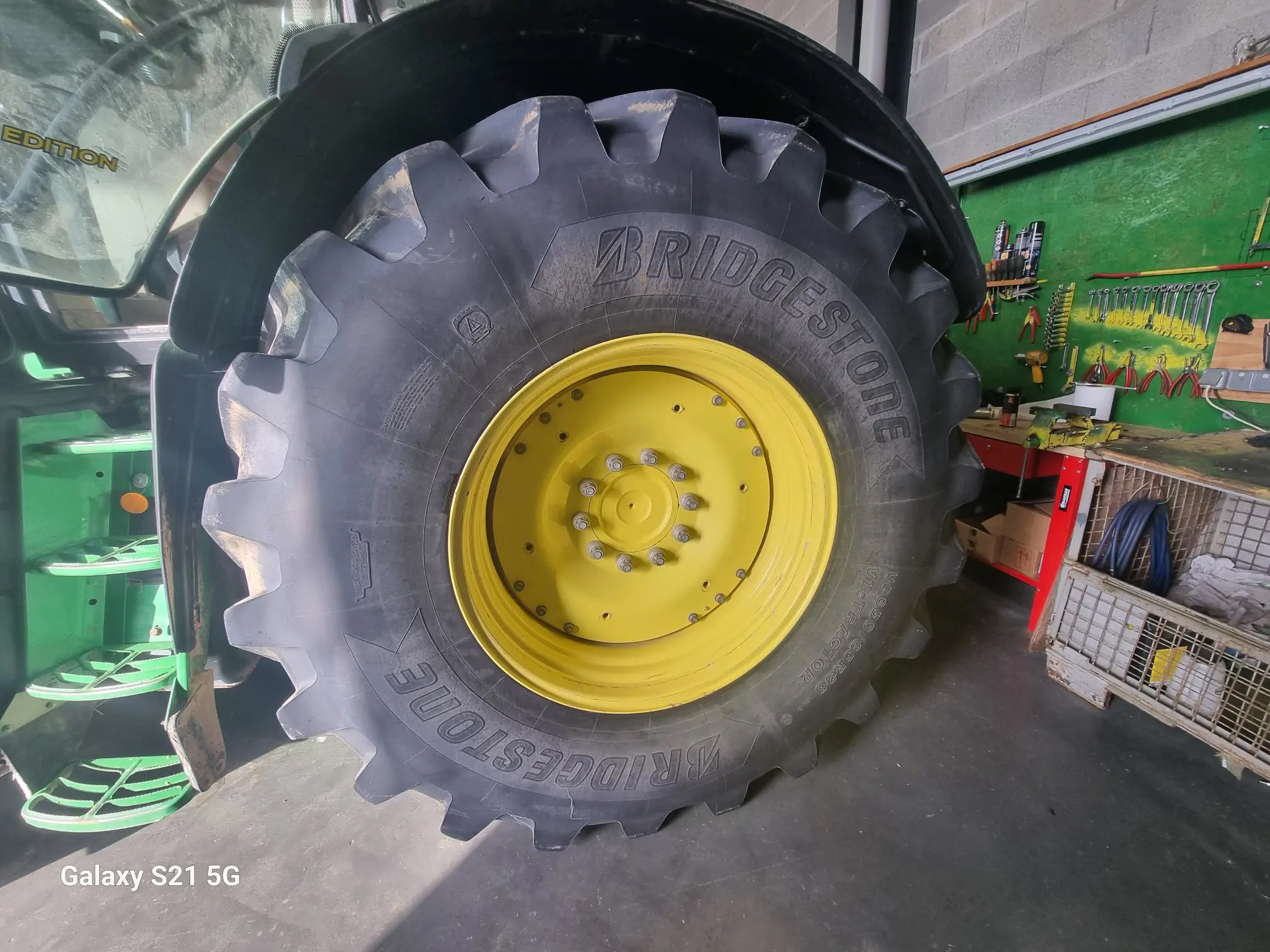 Image JOHN DEERE 6195R