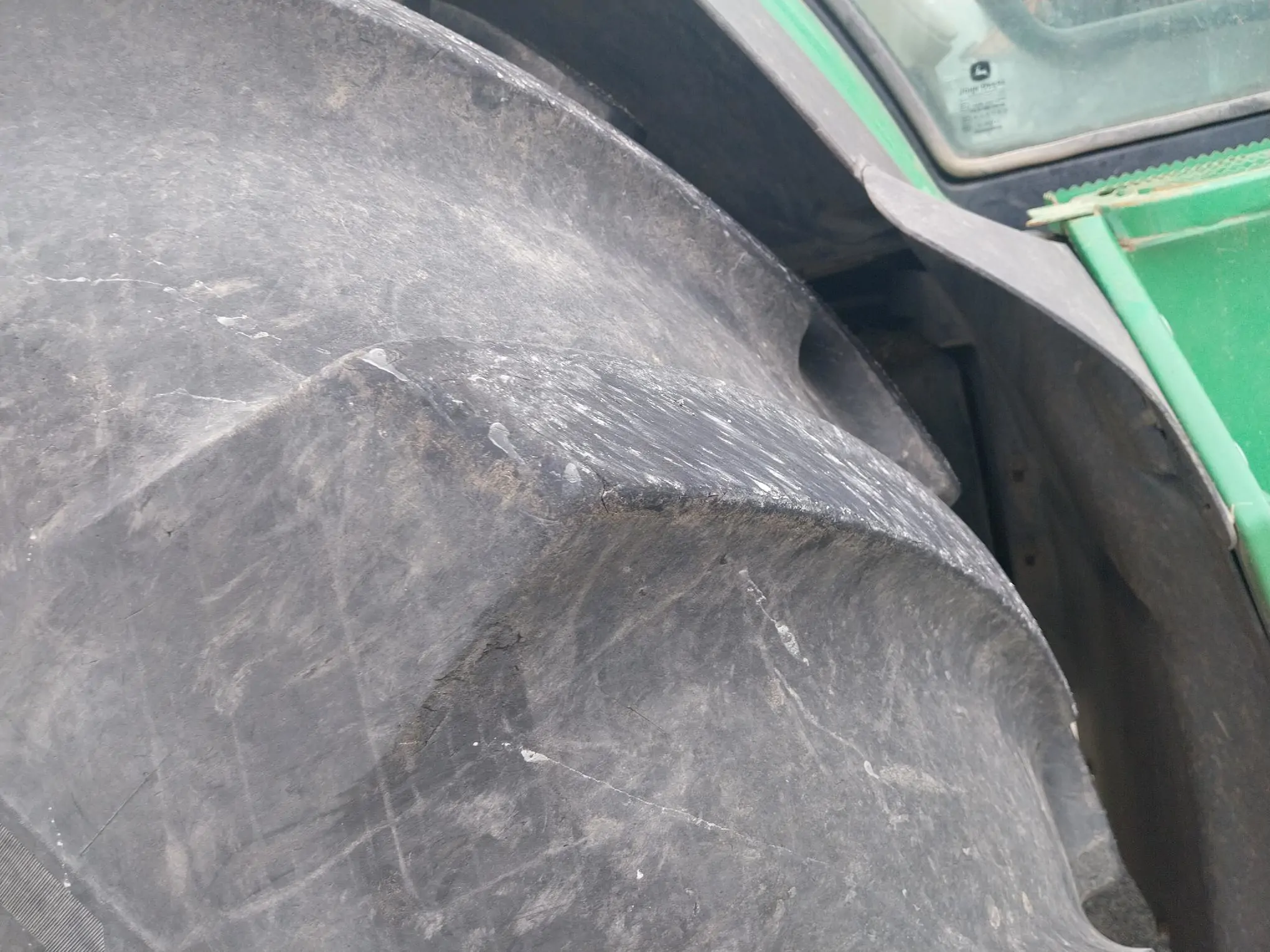 Image JOHN DEERE TRACTEUR 6210R