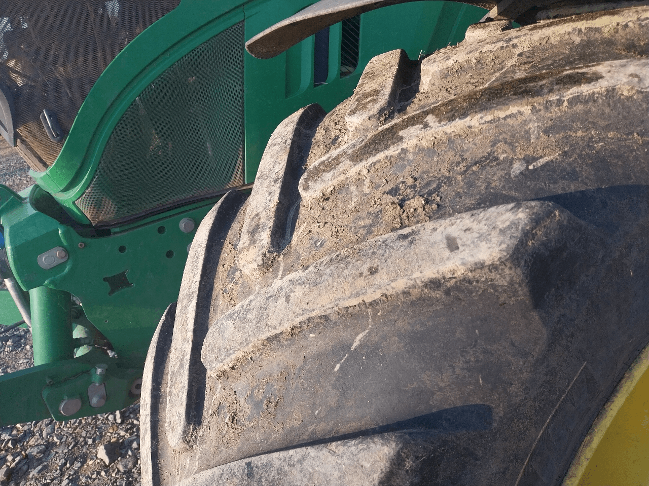 Image JOHN DEERE TRACTEUR 6210R