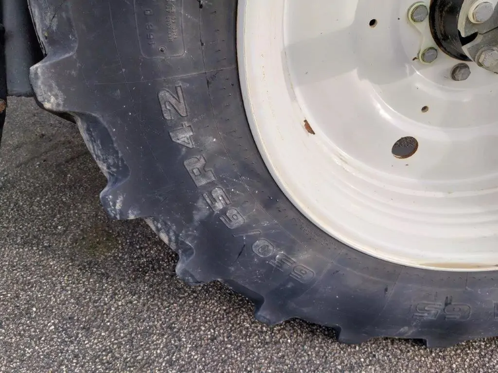 Image NEW HOLLAND TRACTEUR T7.195S NEW HOLLAND