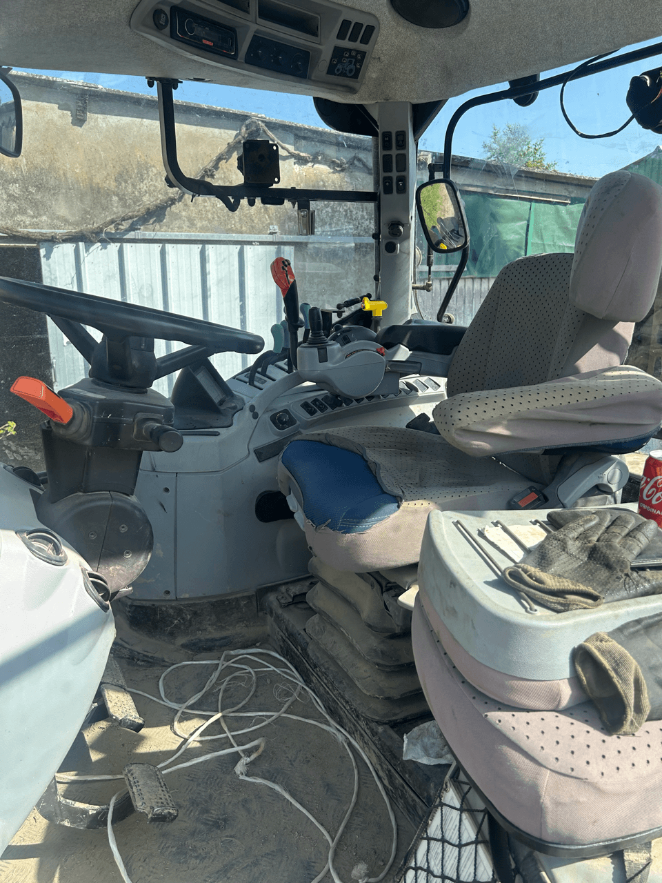 Image NEW HOLLAND TRACTEUR T7.195S NEW HOLLAND